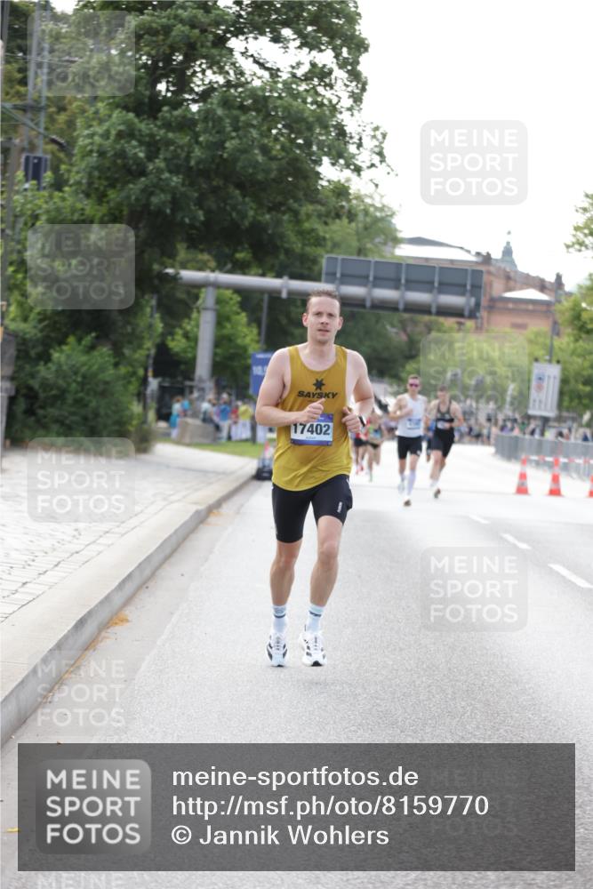 29.06.2025 - hella hamburg halbmarathon Jannik Wohlers http://msf.ph/oto/8159770 29.06.2025 09:39:19 Lombardsbrücke 51, 6699, 11342, 11678, 14932, 15166, 17402, 18848, 19108 meine-sportfotos.de