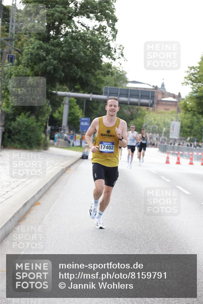 29.06.2025 - hella hamburg halbmarathon Jannik Wohlers http://msf.ph/oto/8159791 29.06.2025 09:39:20 Lombardsbrücke 51, 6699, 11342, 11678, 15166, 17402, 18848, 19108 meine-sportfotos.de