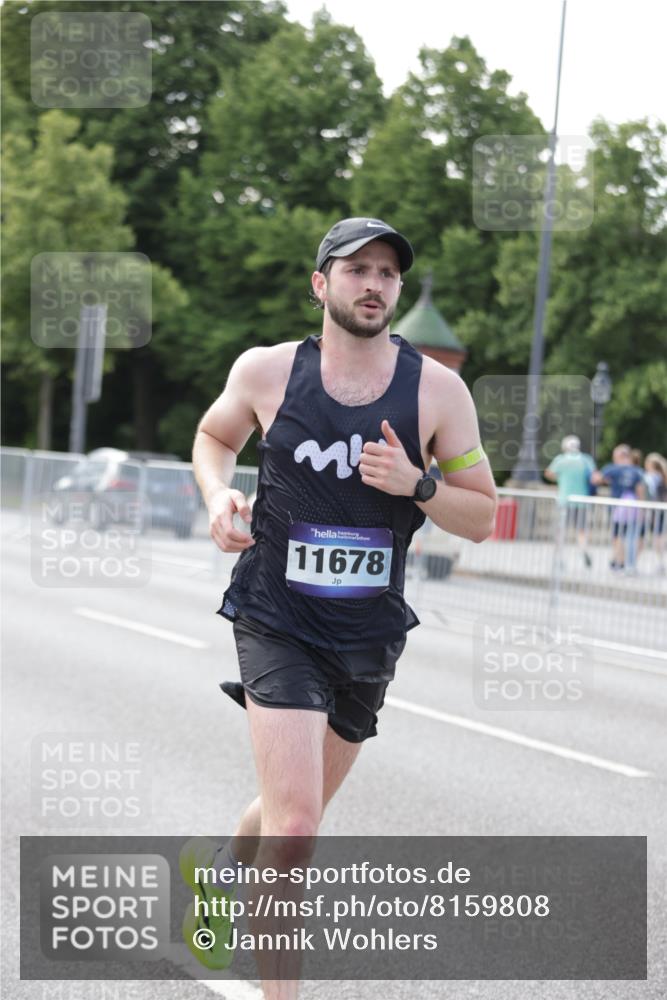 29.06.2025 - hella hamburg halbmarathon Jannik Wohlers http://msf.ph/oto/8159808 29.06.2025 09:39:23 Lombardsbrücke 51, 6380, 11342, 11678, 14933, 17402, 18848, 19108 meine-sportfotos.de