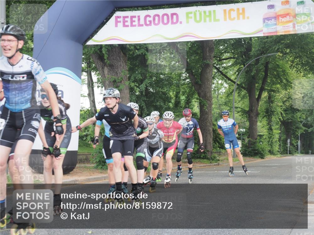 29.06.2025 - hella hamburg halbmarathon KatJ http://msf.ph/oto/8159872 29.06.2025 09:07:45 Zwischen KM18-KM19  meine-sportfotos.de