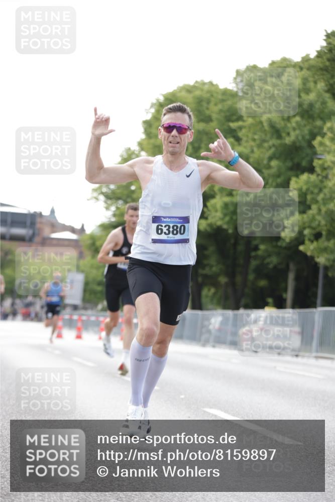 29.06.2025 - hella hamburg halbmarathon Jannik Wohlers http://msf.ph/oto/8159897 29.06.2025 09:39:26 Lombardsbrücke 51, 6380, 11342, 11678, 14933, 17402, 19108 meine-sportfotos.de