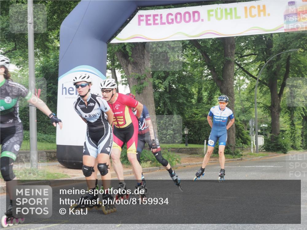 29.06.2025 - hella hamburg halbmarathon KatJ http://msf.ph/oto/8159934 29.06.2025 09:07:46 Zwischen KM18-KM19  meine-sportfotos.de