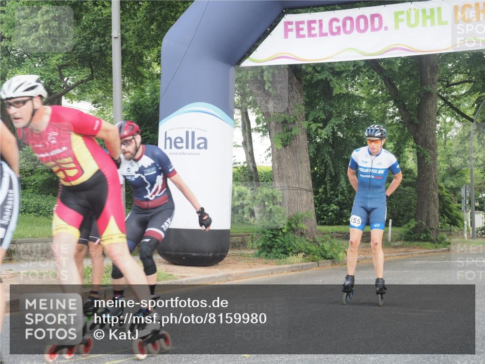 29.06.2025 - hella hamburg halbmarathon KatJ http://msf.ph/oto/8159980 29.06.2025 09:07:46 Zwischen KM18-KM19  meine-sportfotos.de