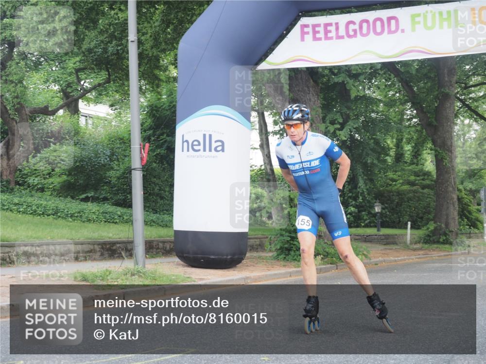29.06.2025 - hella hamburg halbmarathon KatJ http://msf.ph/oto/8160015 29.06.2025 09:07:47 Zwischen KM18-KM19  meine-sportfotos.de