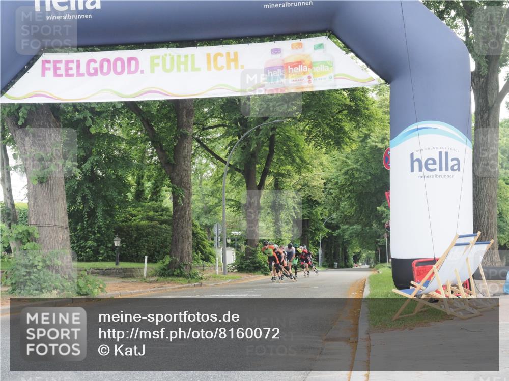 29.06.2025 - hella hamburg halbmarathon KatJ http://msf.ph/oto/8160072 29.06.2025 09:08:40 Zwischen KM18-KM19  meine-sportfotos.de