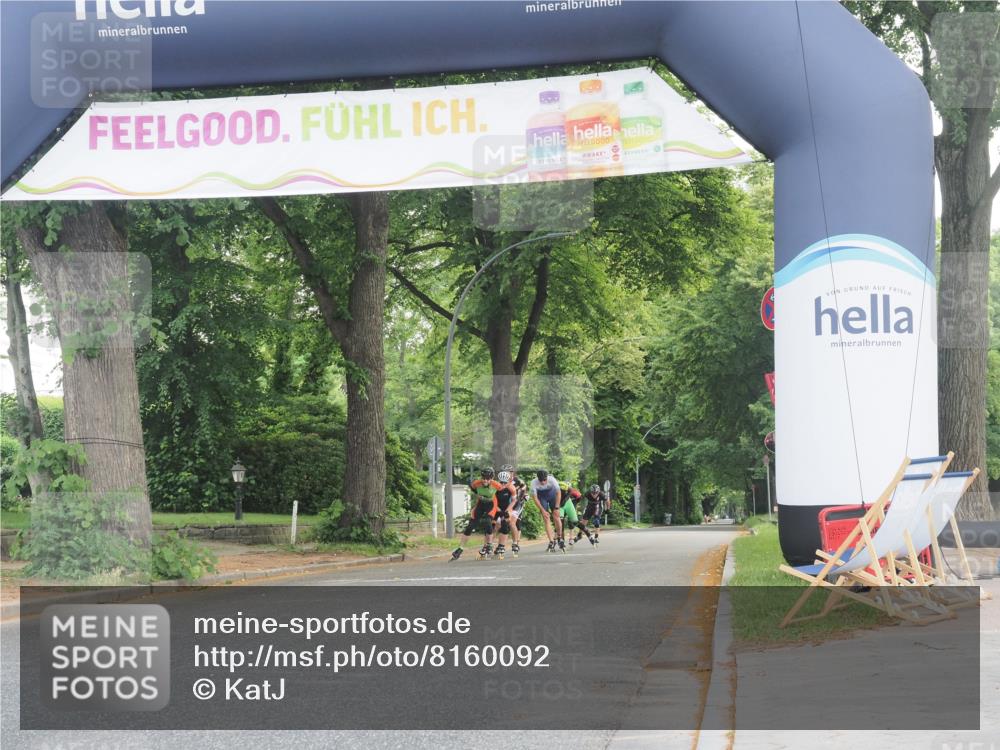29.06.2025 - hella hamburg halbmarathon KatJ http://msf.ph/oto/8160092 29.06.2025 09:08:41 Zwischen KM18-KM19  meine-sportfotos.de