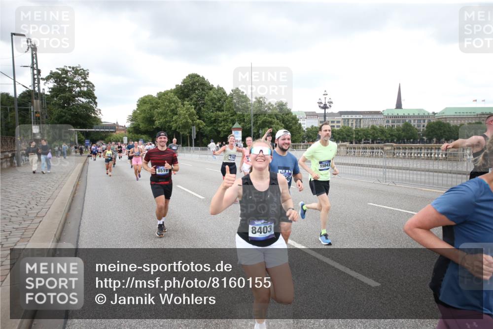 29.06.2025 - hella hamburg halbmarathon Jannik Wohlers http://msf.ph/oto/8160155 29.06.2025 10:54:51 Lombardsbrücke 1013, 2090, 2452, 3115, 3157, 3274, 3577, 4039, 4628, 5040, 5483, 6395, 6396, 6944, 7219, 7238, 7680, 7766, 8403, 8519, 10458, 11109, 11737, 11788, 11908, 12147, 12148, 13098, 13230, 13548, 14515, 14651, 14727, 15152, 15160, 15581, 15782, 15843, 16057, 16385, 16533, 17090, 19199 meine-sportfotos.de