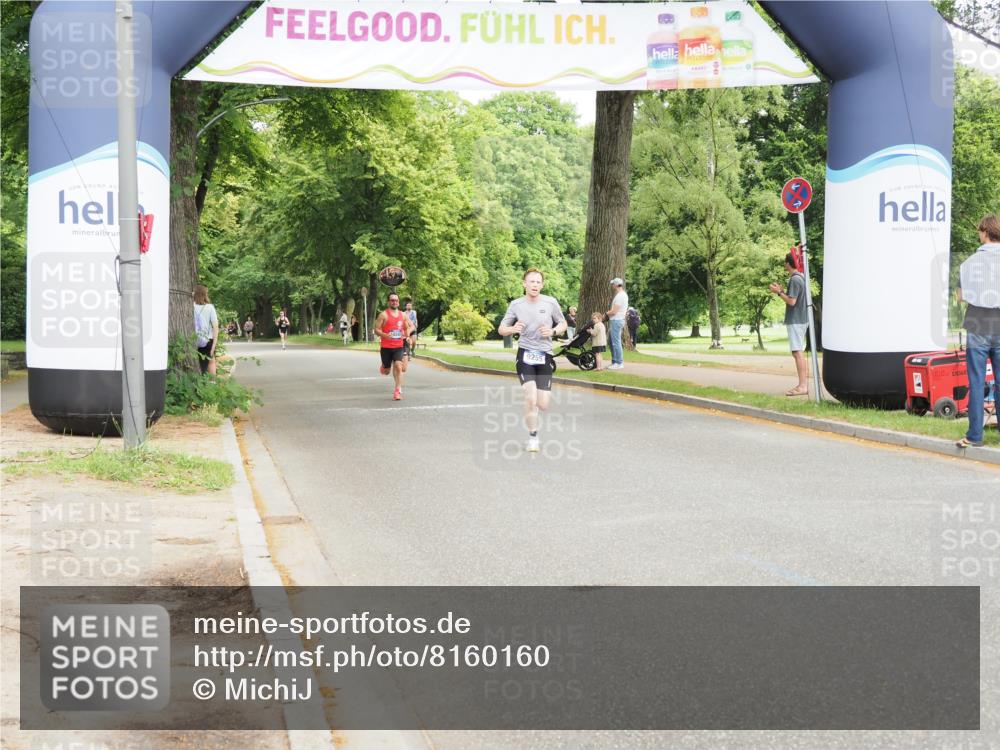 29.06.2025 - hella hamburg halbmarathon MichiJ http://msf.ph/oto/8160160 29.06.2025 10:10:49 Zwischen KM18-KM19 9255, 18848 meine-sportfotos.de