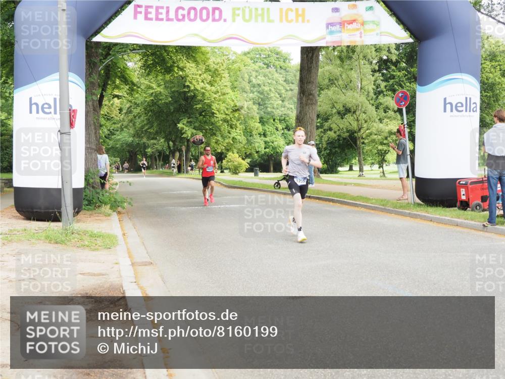 29.06.2025 - hella hamburg halbmarathon MichiJ http://msf.ph/oto/8160199 29.06.2025 10:10:50 Zwischen KM18-KM19 9255, 18848 meine-sportfotos.de
