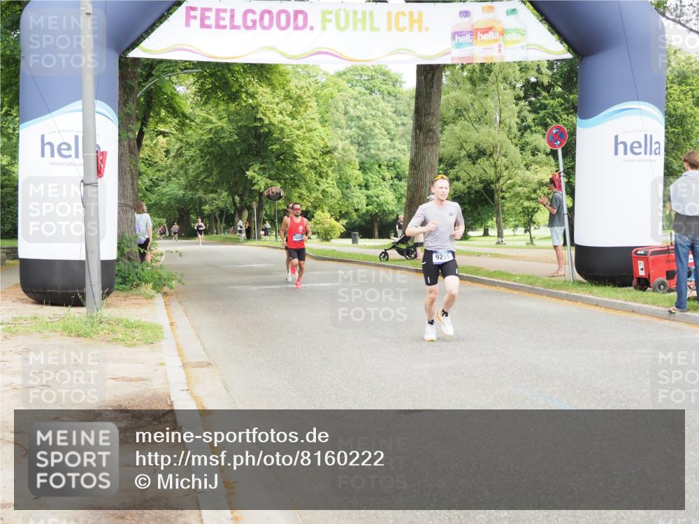 29.06.2025 - hella hamburg halbmarathon MichiJ http://msf.ph/oto/8160222 29.06.2025 10:10:50 Zwischen KM18-KM19 9255, 18848 meine-sportfotos.de
