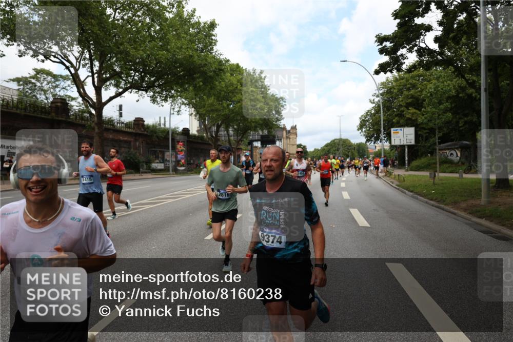 29.06.2025 - hella hamburg halbmarathon Yannick Fuchs http://msf.ph/oto/8160238 29.06.2025 10:38:46 20KM 1057, 1220, 1391, 1415, 1468, 1782, 1902, 1941, 2365, 2402, 2415, 2816, 3004, 3021, 3098, 3305, 3907, 4310, 4691, 4991, 4999, 5231, 5275, 5476, 5624, 5884, 6490, 6903, 7005, 7191, 7322, 7710, 8722, 9159, 9374, 9444, 9633, 10193, 10596, 11469, 12159, 12554, 12711, 13123, 14351, 14667, 14798, 14816, 15185, 15225, 15233, 15280, 15862, 16316, 16506, 16893, 17097, 17251, 17729, 17748, 18560, 18806, 19207 meine-sportfotos.de