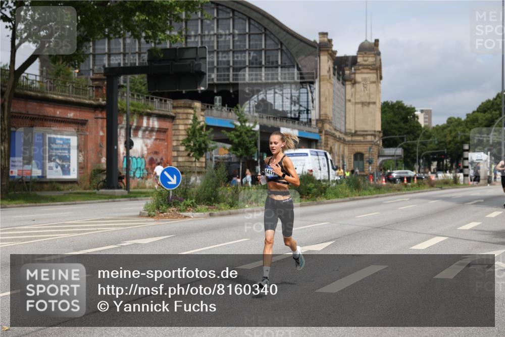 29.06.2025 - hella hamburg halbmarathon Yannick Fuchs http://msf.ph/oto/8160340 29.06.2025 10:20:24 20KM 1271, 2483, 8376, 10867, 11078, 11994, 13913, 14113, 14836, 15483, 16484 meine-sportfotos.de