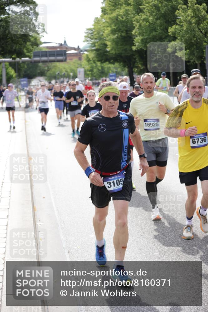 29.06.2025 - hella hamburg halbmarathon Jannik Wohlers http://msf.ph/oto/8160371 29.06.2025 10:18:39 Lombardsbrücke 1349, 1718, 1755, 2096, 2802, 3026, 3105, 3118, 3631, 4718, 4845, 5034, 5098, 5323, 5429, 6194, 6249, 6413, 6477, 6482, 6736, 7252, 8780, 9270, 9272, 9549, 9652, 9756, 9757, 10037, 10467, 10816, 11602, 11743, 12619, 12621, 13204, 13464, 13544, 14236, 14353, 14966, 15594, 15657, 16168, 16490, 16925, 17166, 17238, 17294, 17386, 17510, 17548, 17571, 17736, 17737, 18002, 18217, 18519, 18568, 18591, 19010 meine-sportfotos.de