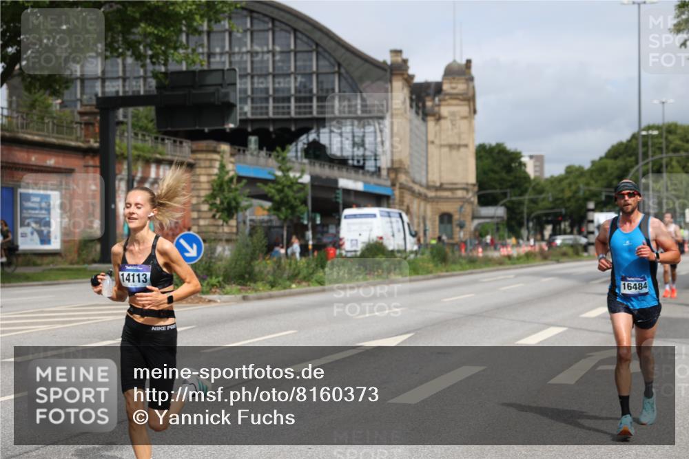 29.06.2025 - hella hamburg halbmarathon Yannick Fuchs http://msf.ph/oto/8160373 29.06.2025 10:20:25 20KM 1271, 2483, 8376, 10867, 11078, 11994, 13913, 14113, 14836, 15483, 16484 meine-sportfotos.de