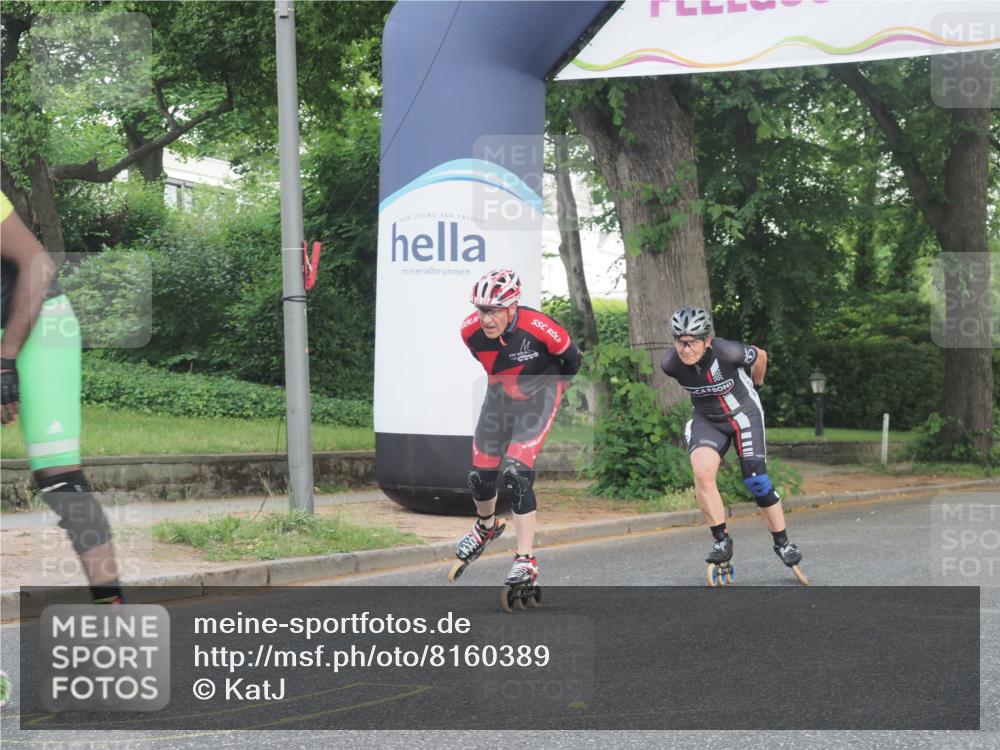 29.06.2025 - hella hamburg halbmarathon KatJ http://msf.ph/oto/8160389 29.06.2025 09:08:44 Zwischen KM18-KM19  meine-sportfotos.de