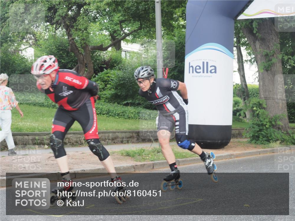 29.06.2025 - hella hamburg halbmarathon KatJ http://msf.ph/oto/8160451 29.06.2025 09:08:45 Zwischen KM18-KM19  meine-sportfotos.de