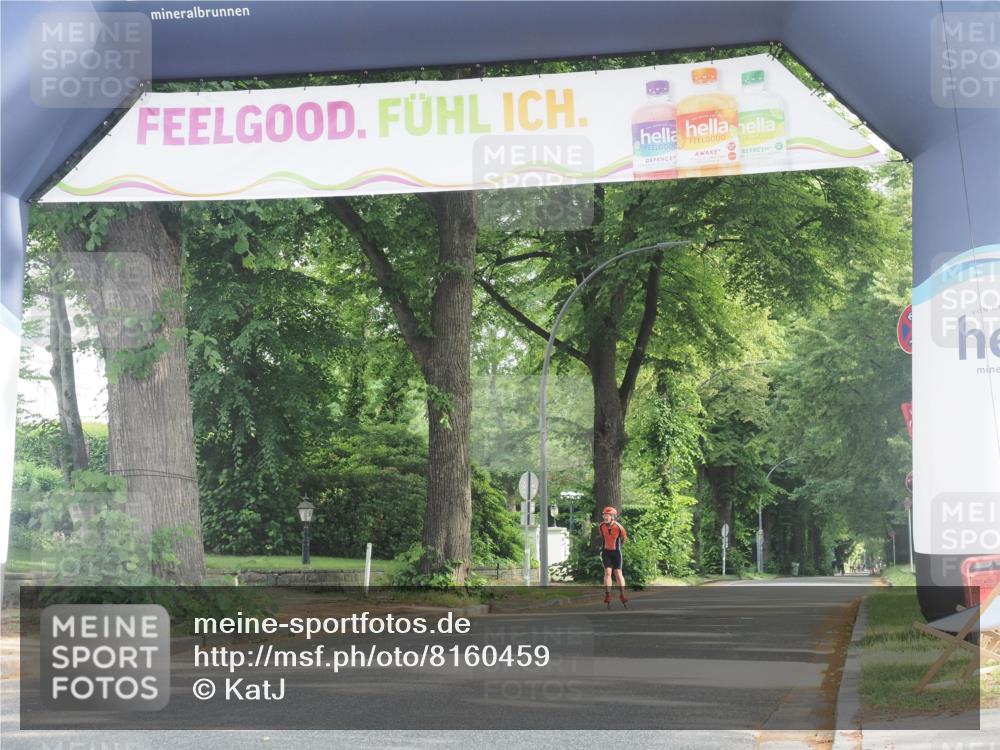 29.06.2025 - hella hamburg halbmarathon KatJ http://msf.ph/oto/8160459 29.06.2025 09:09:45 Zwischen KM18-KM19  meine-sportfotos.de