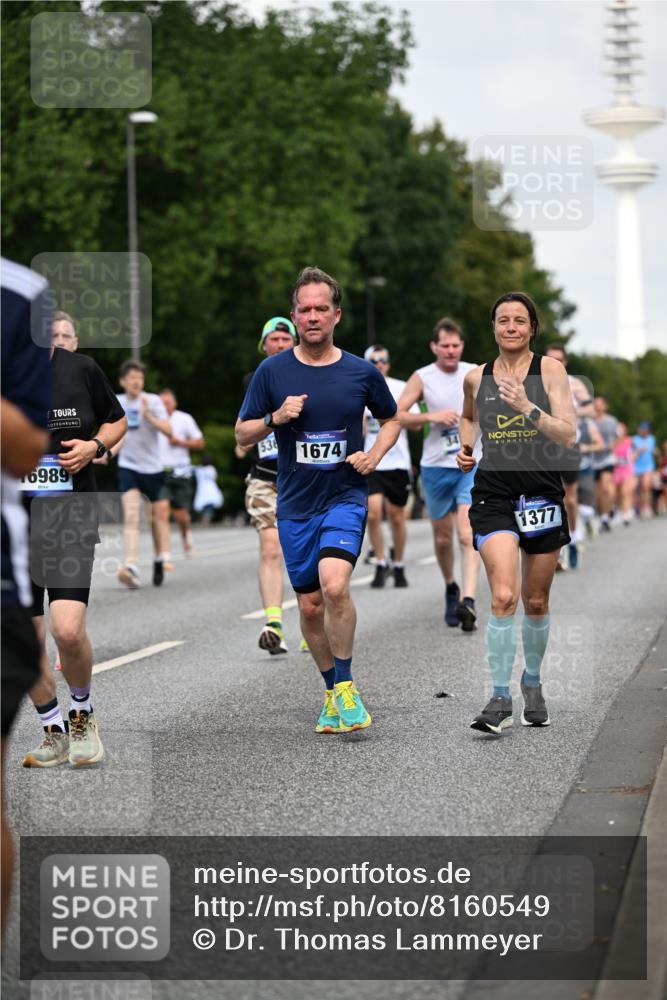 29.06.2025 - hella hamburg halbmarathon Dr. Thomas Lammeyer http://msf.ph/oto/8160549 29.06.2025 10:08:34 Kennedybrücke 1161, 1367, 1377, 1674, 2011, 3413, 3488, 4146, 4488, 4904, 5354, 5365, 5976, 6311, 6706, 6709, 8217, 10213, 10756, 10962 meine-sportfotos.de