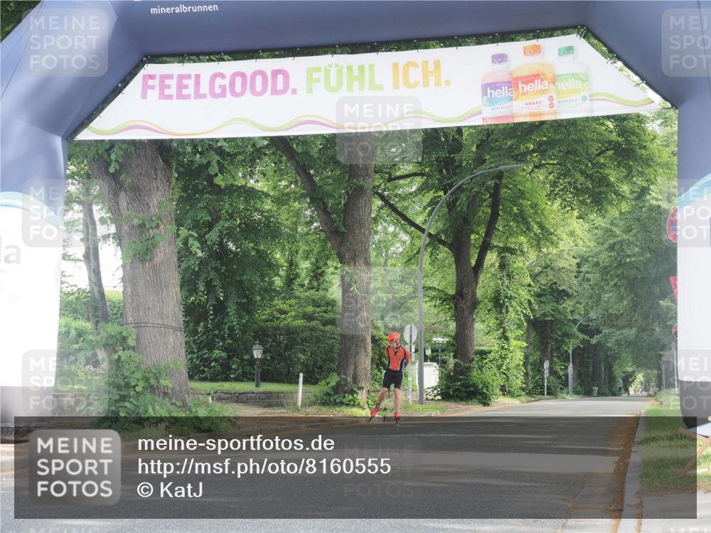 29.06.2025 - hella hamburg halbmarathon KatJ http://msf.ph/oto/8160555 29.06.2025 09:09:47 Zwischen KM18-KM19  meine-sportfotos.de