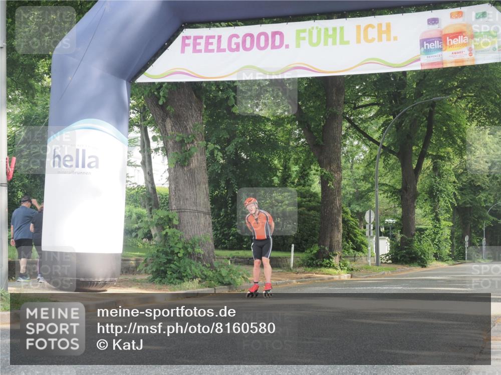 29.06.2025 - hella hamburg halbmarathon KatJ http://msf.ph/oto/8160580 29.06.2025 09:09:48 Zwischen KM18-KM19  meine-sportfotos.de