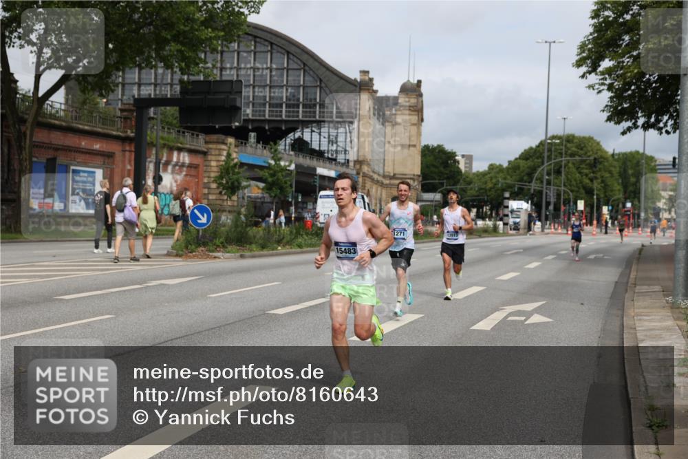 29.06.2025 - hella hamburg halbmarathon Yannick Fuchs http://msf.ph/oto/8160643 29.06.2025 10:20:34 20KM 1271, 2483, 8376, 10867, 11078, 11994, 12067, 13913, 14836, 15483 meine-sportfotos.de