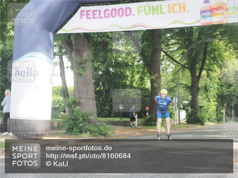 29.06.2025 - hella hamburg halbmarathon KatJ http://msf.ph/oto/8160684 29.06.2025 09:10:08 Zwischen KM18-KM19  meine-sportfotos.de