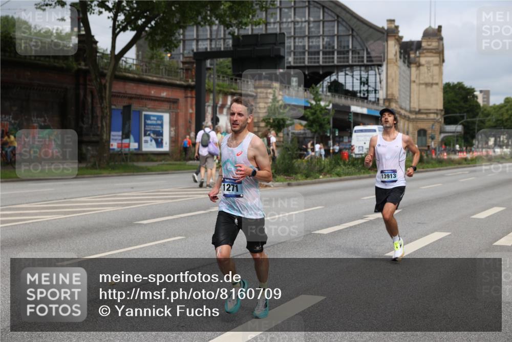 29.06.2025 - hella hamburg halbmarathon Yannick Fuchs http://msf.ph/oto/8160709 29.06.2025 10:20:36 20KM 1271, 2483, 4338, 8376, 10867, 11078, 11994, 12067, 13913, 14836, 15483 meine-sportfotos.de