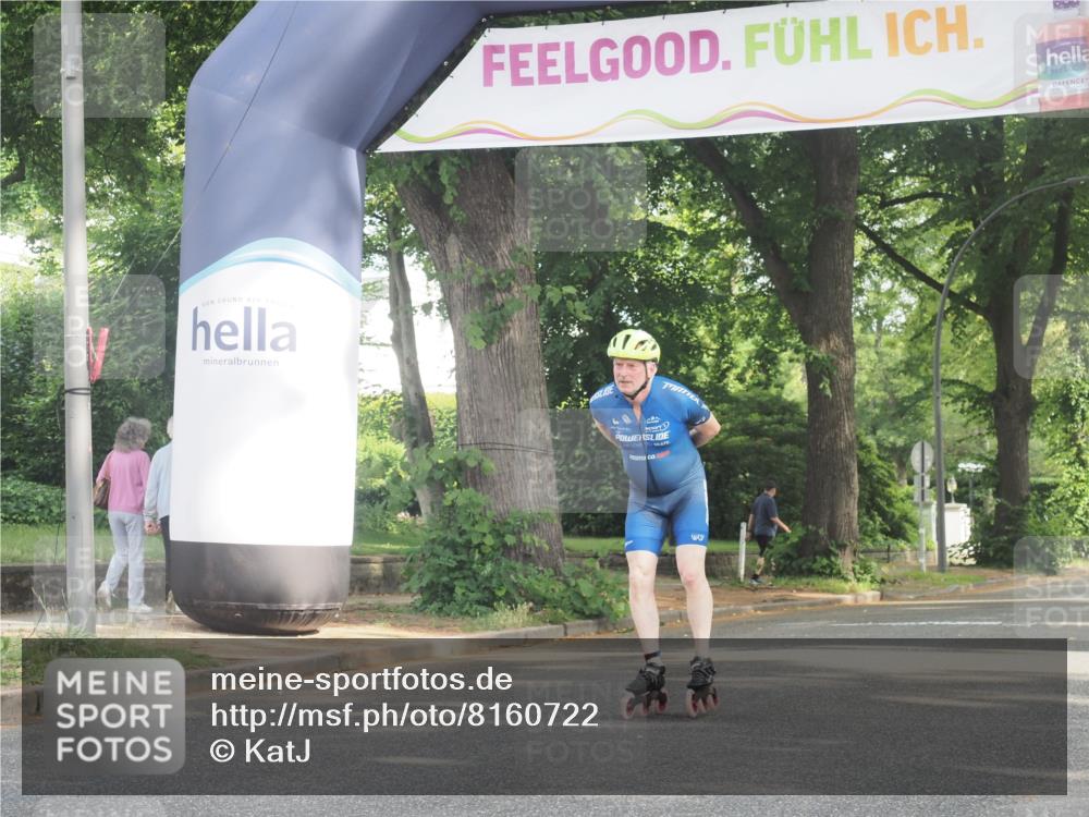 29.06.2025 - hella hamburg halbmarathon KatJ http://msf.ph/oto/8160722 29.06.2025 09:10:08 Zwischen KM18-KM19  meine-sportfotos.de
