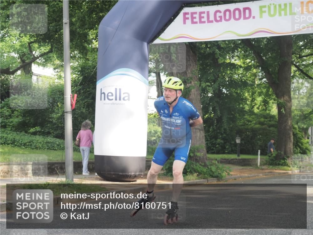 29.06.2025 - hella hamburg halbmarathon KatJ http://msf.ph/oto/8160751 29.06.2025 09:10:09 Zwischen KM18-KM19  meine-sportfotos.de