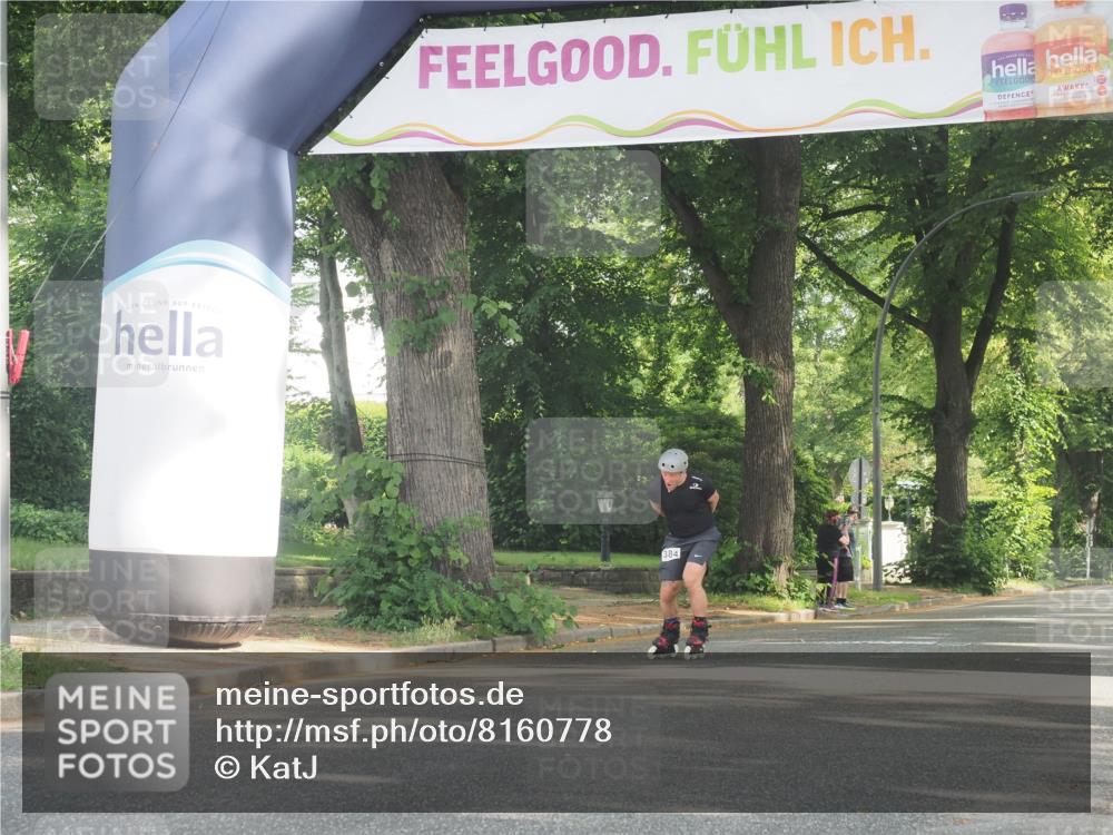 29.06.2025 - hella hamburg halbmarathon KatJ http://msf.ph/oto/8160778 29.06.2025 09:10:18 Zwischen KM18-KM19  meine-sportfotos.de
