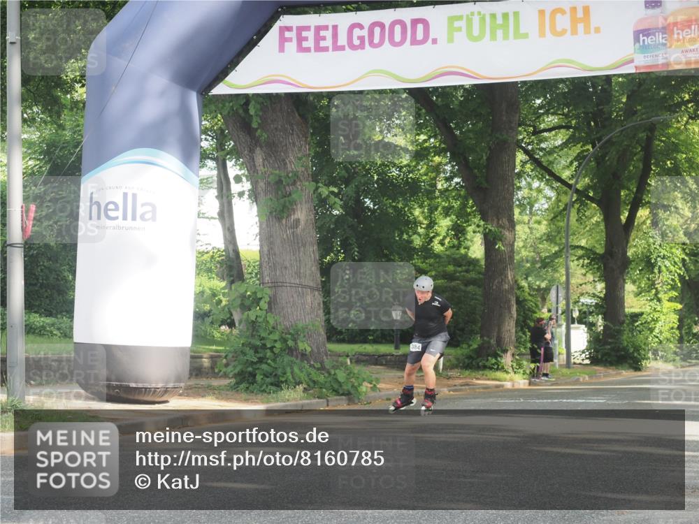 29.06.2025 - hella hamburg halbmarathon KatJ http://msf.ph/oto/8160785 29.06.2025 09:10:18 Zwischen KM18-KM19  meine-sportfotos.de