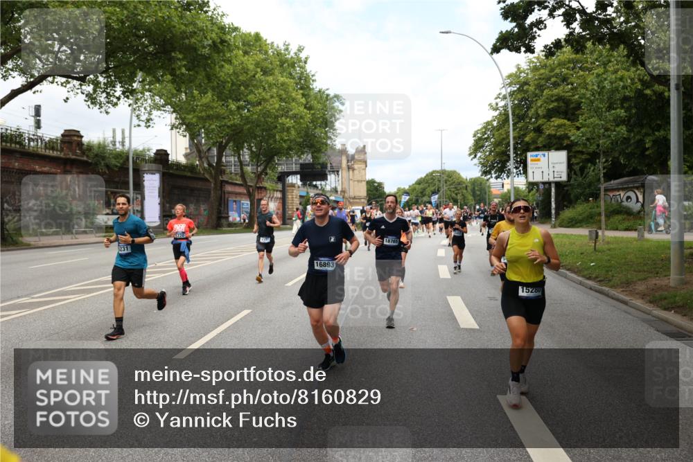 29.06.2025 - hella hamburg halbmarathon Yannick Fuchs http://msf.ph/oto/8160829 29.06.2025 10:38:53 20KM 1057, 1220, 1391, 1468, 1782, 1902, 1941, 2365, 2402, 2415, 3004, 3021, 3098, 3305, 4310, 4691, 4991, 5231, 5476, 5884, 7191, 7322, 7710, 8722, 8928, 9159, 9444, 10596, 11469, 12159, 12711, 13123, 13975, 14351, 14464, 14667, 14816, 15185, 15225, 15233, 15280, 16506, 16893, 17097, 17406, 17729, 17748, 18539, 18560, 18806, 19207 meine-sportfotos.de