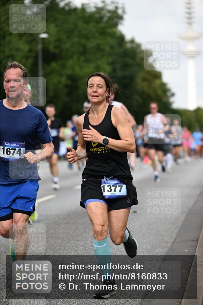 29.06.2025 - hella hamburg halbmarathon Dr. Thomas Lammeyer http://msf.ph/oto/8160833 29.06.2025 10:08:36 Kennedybrücke 1161, 1316, 1367, 1377, 1674, 2011, 3413, 3488, 4146, 4488, 4904, 5354, 5365, 5976, 6311, 6706, 6709, 8089, 8217, 10213, 10756, 10962 meine-sportfotos.de