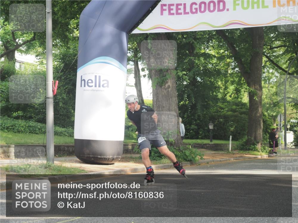 29.06.2025 - hella hamburg halbmarathon KatJ http://msf.ph/oto/8160836 29.06.2025 09:10:19 Zwischen KM18-KM19  meine-sportfotos.de