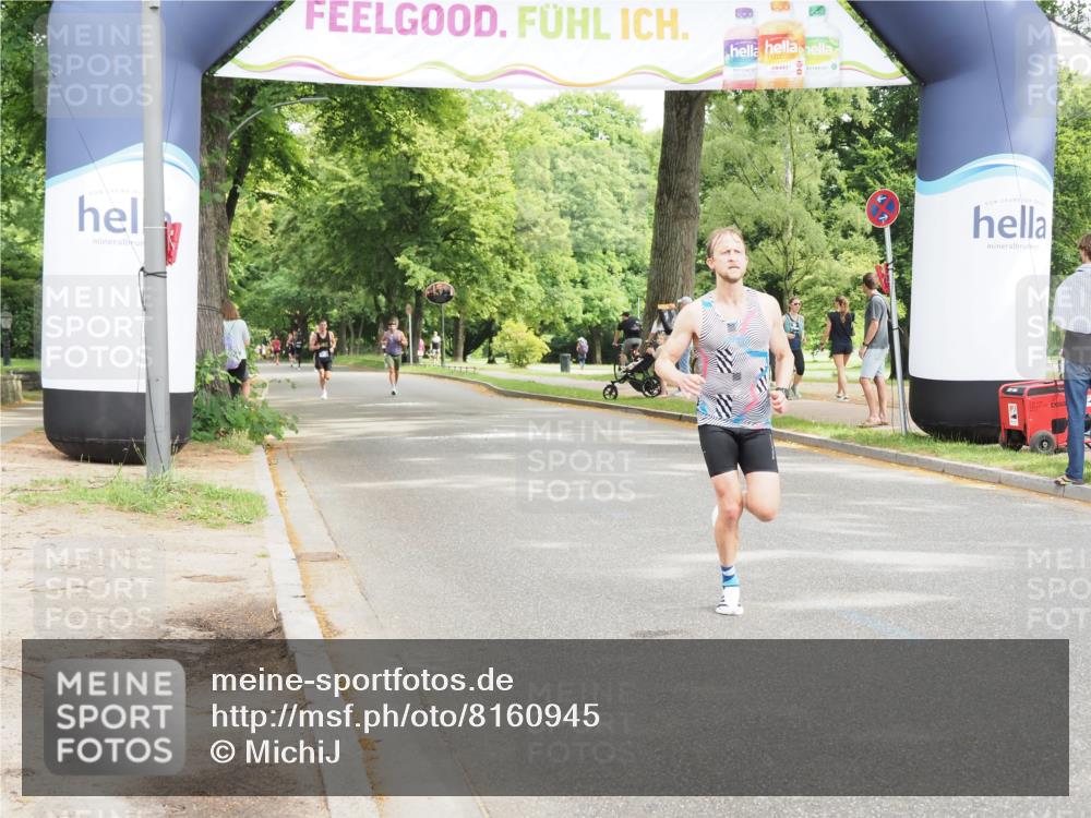 29.06.2025 - hella hamburg halbmarathon MichiJ http://msf.ph/oto/8160945 29.06.2025 10:11:13 Zwischen KM18-KM19  meine-sportfotos.de