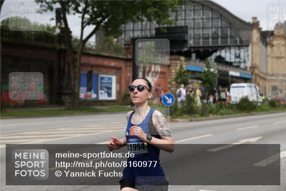 29.06.2025 - hella hamburg halbmarathon Yannick Fuchs http://msf.ph/oto/8160977 29.06.2025 10:20:41 20KM 2483, 4338, 8376, 11228, 11994, 12067, 13346, 13913 meine-sportfotos.de