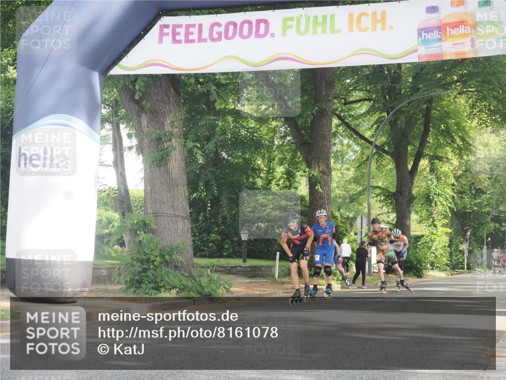 29.06.2025 - hella hamburg halbmarathon KatJ http://msf.ph/oto/8161078 29.06.2025 09:10:40 Zwischen KM18-KM19  meine-sportfotos.de