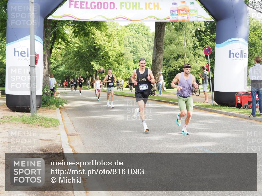 29.06.2025 - hella hamburg halbmarathon MichiJ http://msf.ph/oto/8161083 29.06.2025 10:11:20 Zwischen KM18-KM19 14717 meine-sportfotos.de