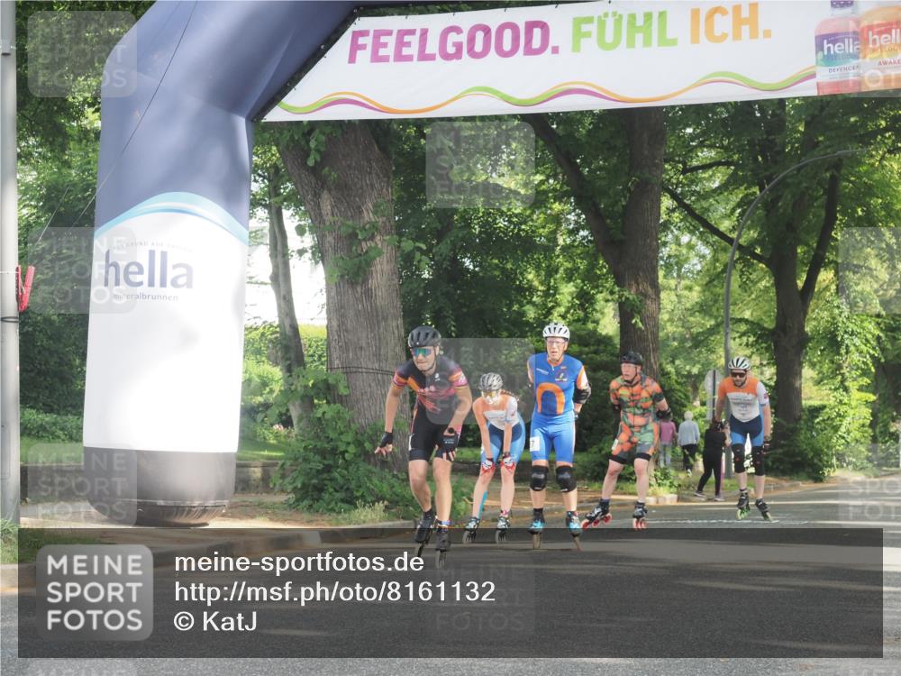 29.06.2025 - hella hamburg halbmarathon KatJ http://msf.ph/oto/8161132 29.06.2025 09:10:41 Zwischen KM18-KM19  meine-sportfotos.de