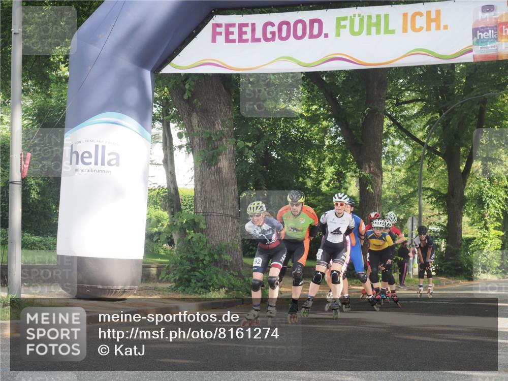 29.06.2025 - hella hamburg halbmarathon KatJ http://msf.ph/oto/8161274 29.06.2025 09:10:47 Zwischen KM18-KM19  meine-sportfotos.de