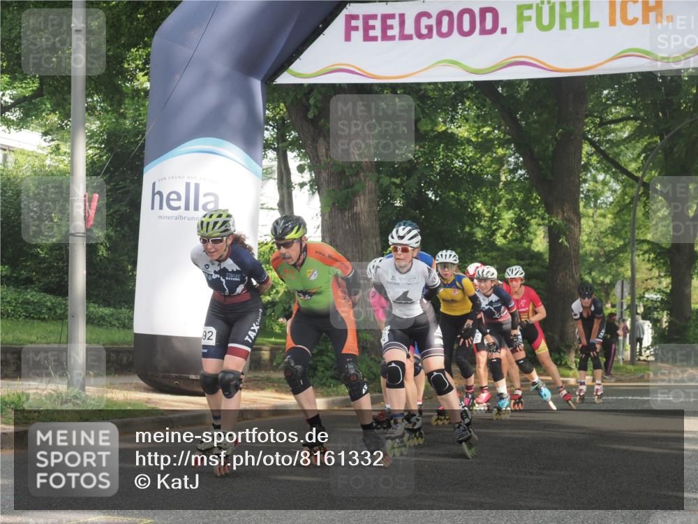 29.06.2025 - hella hamburg halbmarathon KatJ http://msf.ph/oto/8161332 29.06.2025 09:10:48 Zwischen KM18-KM19  meine-sportfotos.de