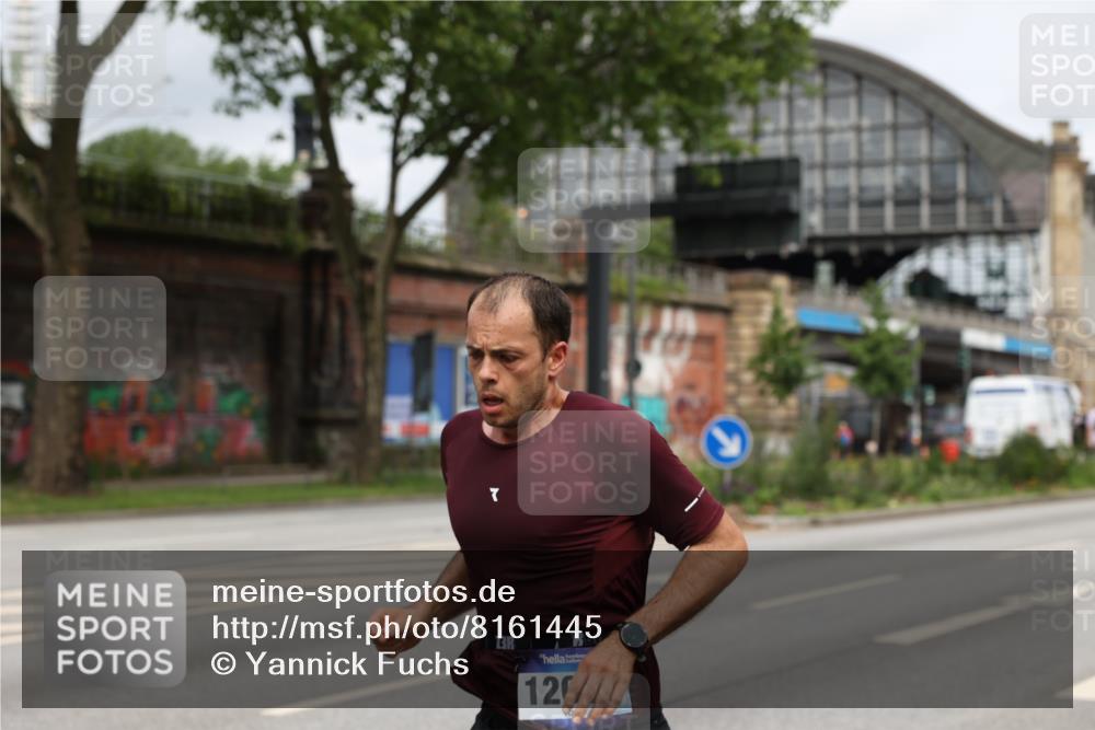 29.06.2025 - hella hamburg halbmarathon Yannick Fuchs http://msf.ph/oto/8161445 29.06.2025 10:20:55 20KM 4338, 9767, 10468, 11228, 12067, 13346, 14107, 17003 meine-sportfotos.de