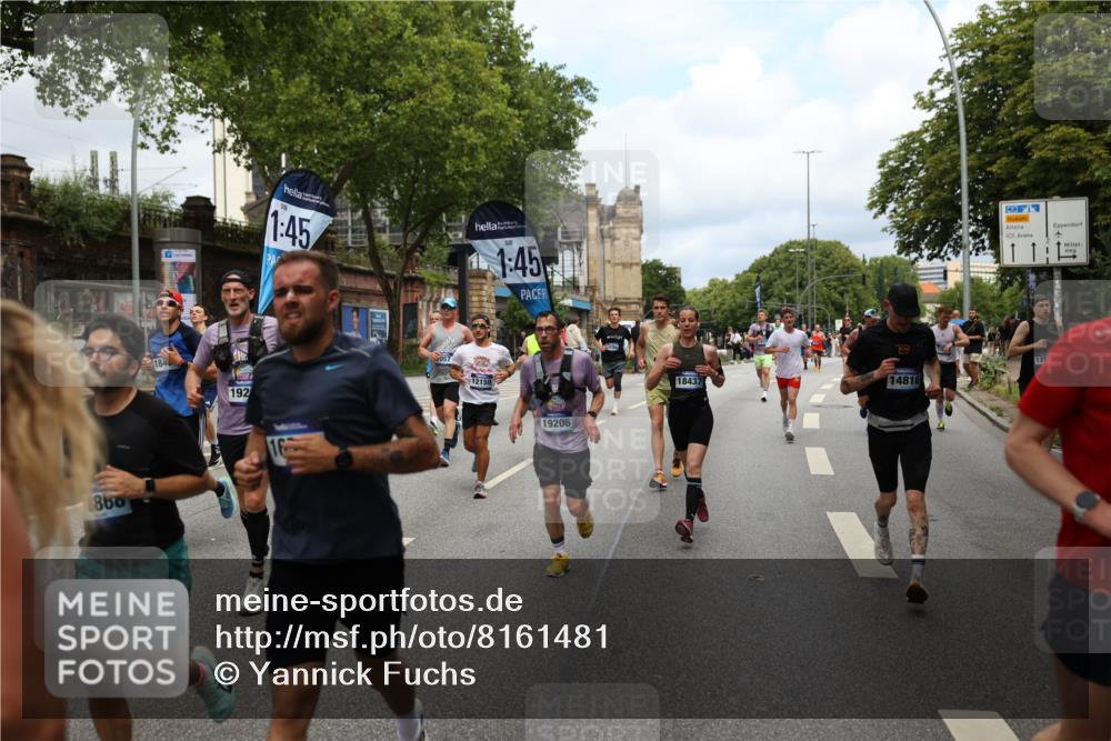 29.06.2025 - hella hamburg halbmarathon Yannick Fuchs http://msf.ph/oto/8161481 29.06.2025 10:39:01 20KM 1057, 1391, 1413, 1468, 1520, 1697, 1782, 1941, 2415, 3098, 3305, 4691, 4991, 5884, 7322, 7710, 8928, 9302, 10596, 11809, 12159, 12711, 13123, 13975, 14351, 14464, 14686, 14687, 14703, 14816, 16506, 17097, 17120, 17406, 18539, 18560, 18806, 19207 meine-sportfotos.de
