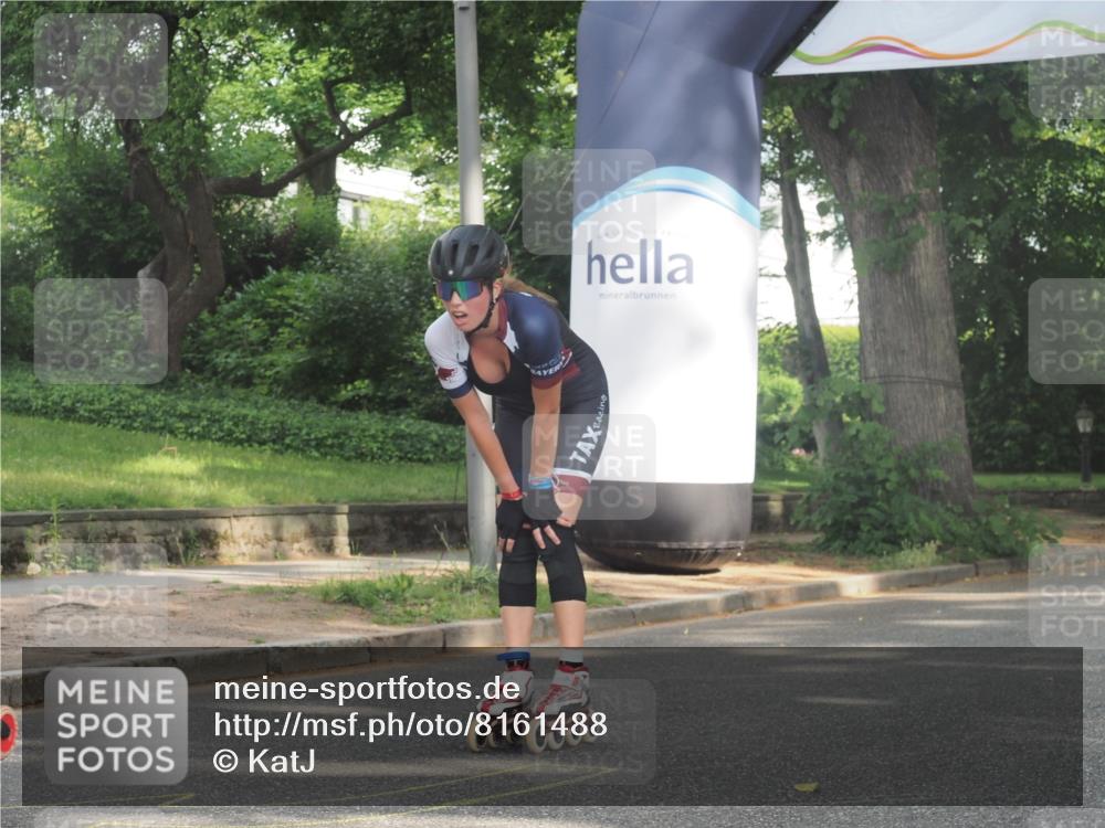 29.06.2025 - hella hamburg halbmarathon KatJ http://msf.ph/oto/8161488 29.06.2025 09:10:50 Zwischen KM18-KM19  meine-sportfotos.de