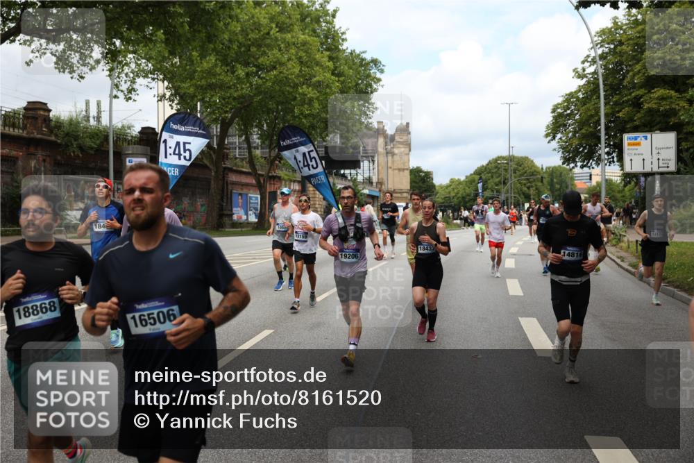 29.06.2025 - hella hamburg halbmarathon Yannick Fuchs http://msf.ph/oto/8161520 29.06.2025 10:39:02 20KM 1057, 1391, 1413, 1468, 1520, 1697, 1782, 1941, 2415, 3098, 3305, 4691, 4991, 5884, 7322, 7710, 8928, 9302, 10596, 11809, 12159, 12711, 13123, 13975, 14351, 14464, 14686, 14687, 14703, 14816, 16058, 16506, 17097, 17120, 17406, 18539, 18560, 18806, 19207 meine-sportfotos.de