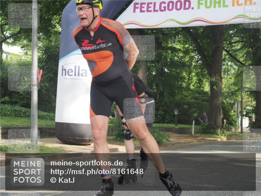 29.06.2025 - hella hamburg halbmarathon KatJ http://msf.ph/oto/8161648 29.06.2025 09:10:58 Zwischen KM18-KM19  meine-sportfotos.de