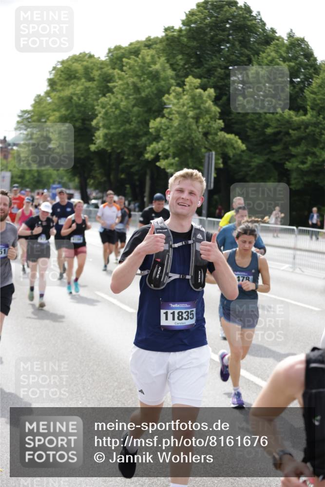 29.06.2025 - hella hamburg halbmarathon Jannik Wohlers http://msf.ph/oto/8161676 29.06.2025 10:20:02 Lombardsbrücke 1011, 1046, 1069, 1471, 1474, 2478, 3434, 3733, 3842, 4154, 4166, 4422, 4614, 5181, 5811, 5812, 5831, 5937, 6951, 7018, 7101, 7131, 7739, 8025, 8462, 8588, 9136, 9722, 9735, 9873, 10041, 10414, 10595, 10613, 10647, 10754, 11603, 11835, 12056, 12977, 13013, 14014, 14894, 15180, 15244, 15442, 15481, 16638, 17671, 18007, 19093 meine-sportfotos.de