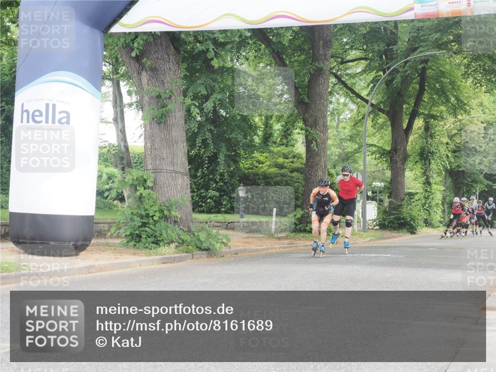 29.06.2025 - hella hamburg halbmarathon KatJ http://msf.ph/oto/8161689 29.06.2025 09:11:45 Zwischen KM18-KM19  meine-sportfotos.de