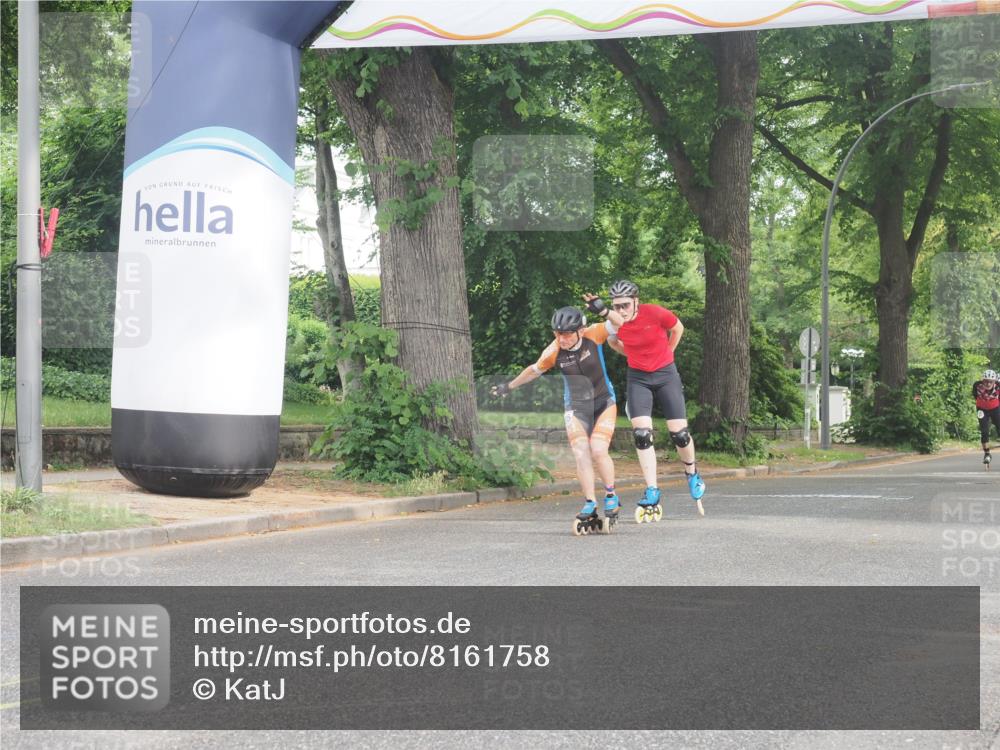 29.06.2025 - hella hamburg halbmarathon KatJ http://msf.ph/oto/8161758 29.06.2025 09:11:46 Zwischen KM18-KM19  meine-sportfotos.de