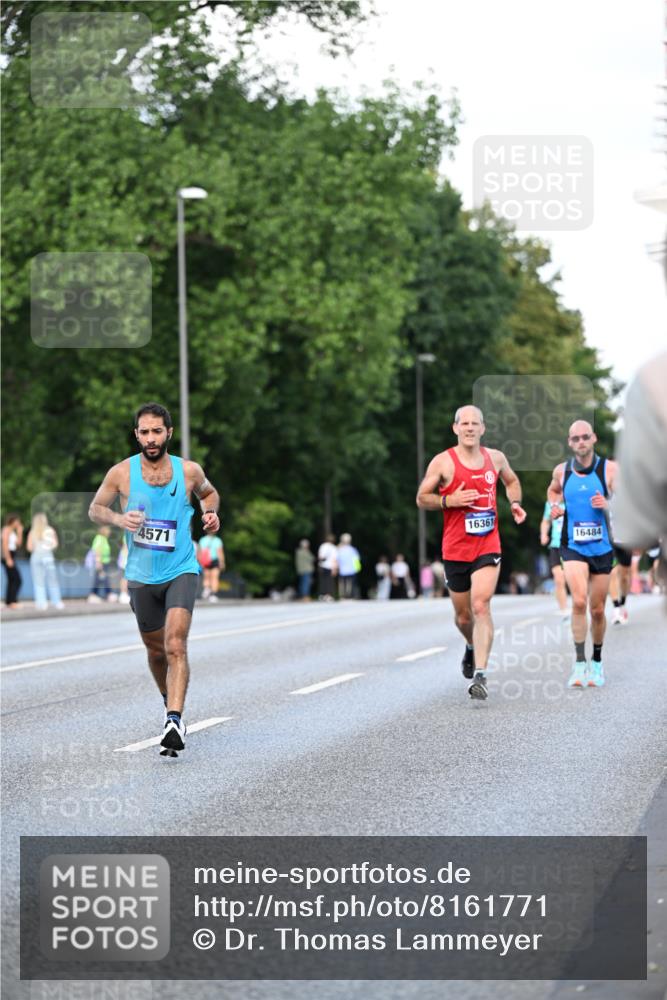 29.06.2025 - hella hamburg halbmarathon Dr. Thomas Lammeyer http://msf.ph/oto/8161771 29.06.2025 09:44:42 Kennedybrücke 2459, 4128, 4571, 6559, 7862, 9442, 10234, 10780, 11194 meine-sportfotos.de